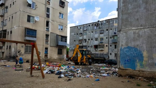 romani ghetto makes an interesting place to visit in Bucharest