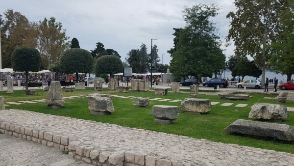 the ruin of forum in zadar